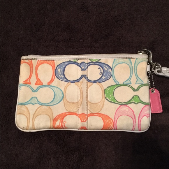 Coach Wristlet - Picture 3 of 7